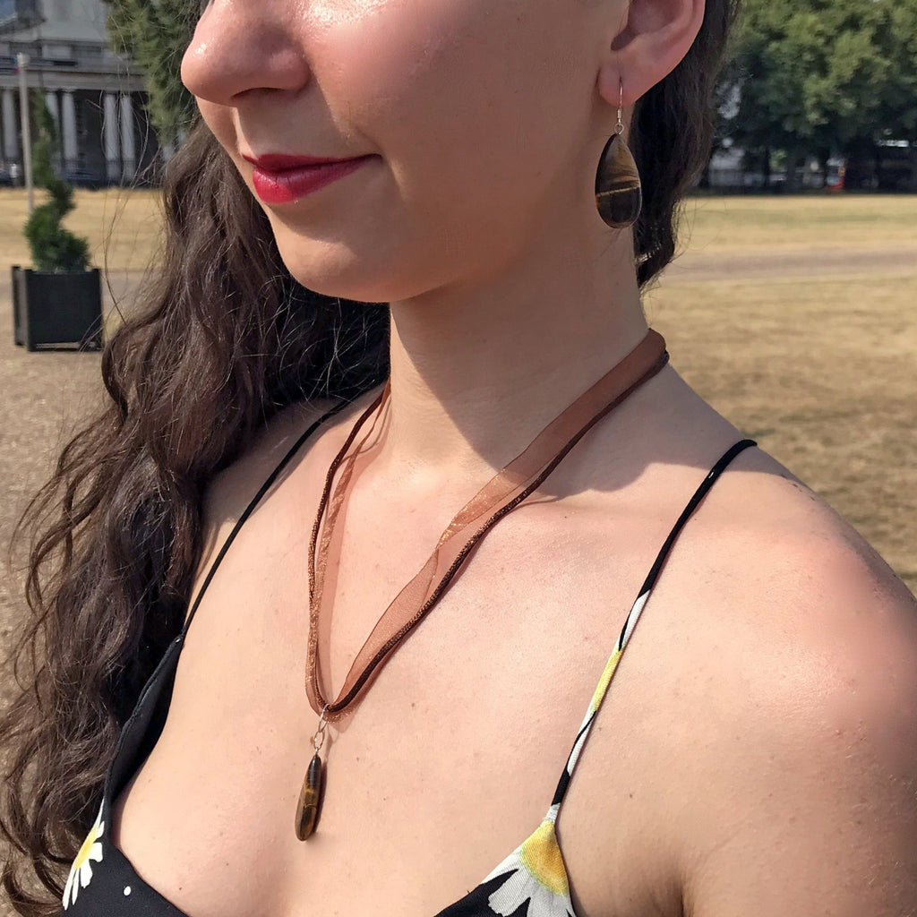 Tiger Eye Necklace, Heart Pendant Necklace, Gemstone Necklace, Ribbon Necklace | by nlanlaVictory